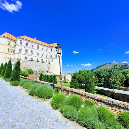 Chateau View Apartment Mikulov Zewnętrze zdjęcie